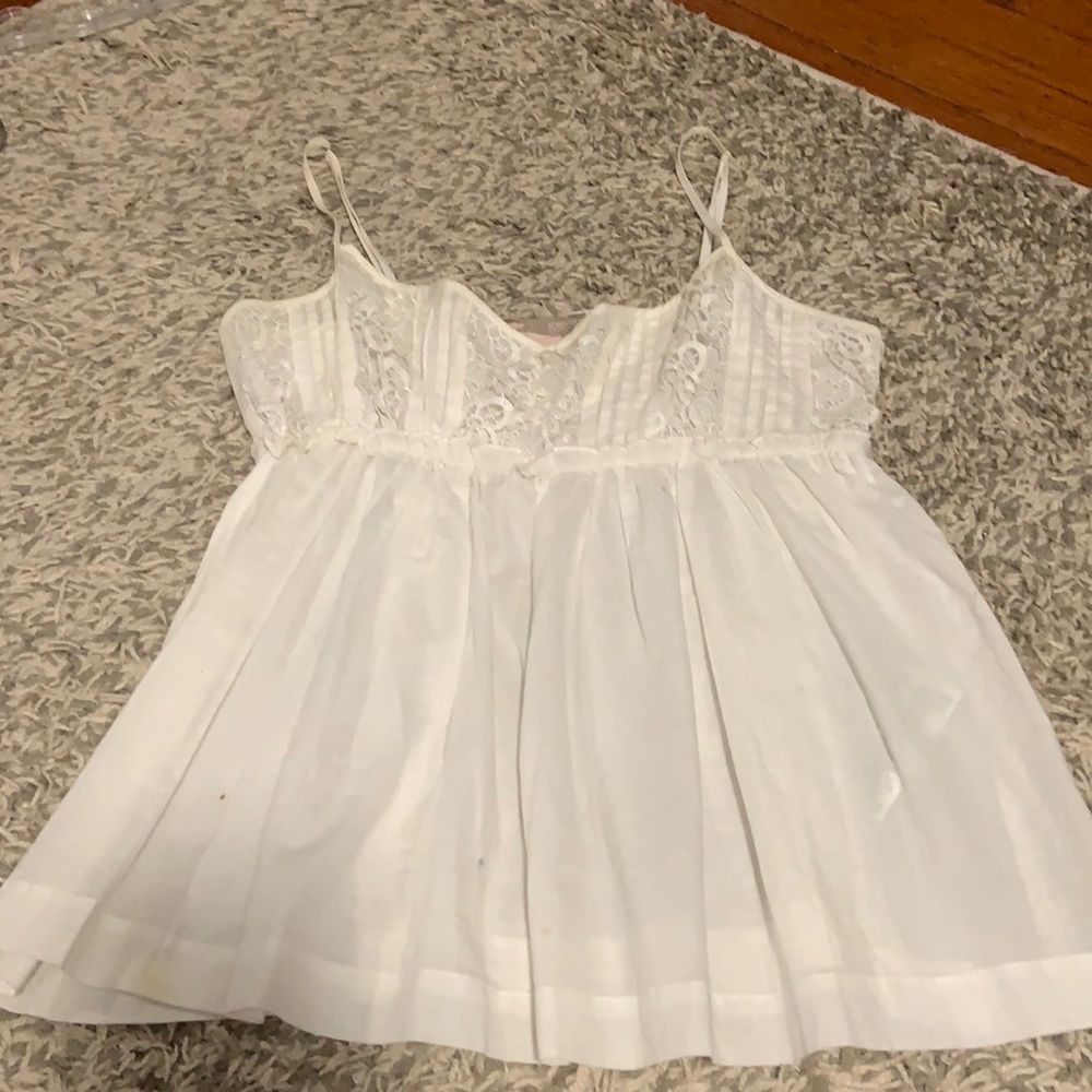 White tank with lace